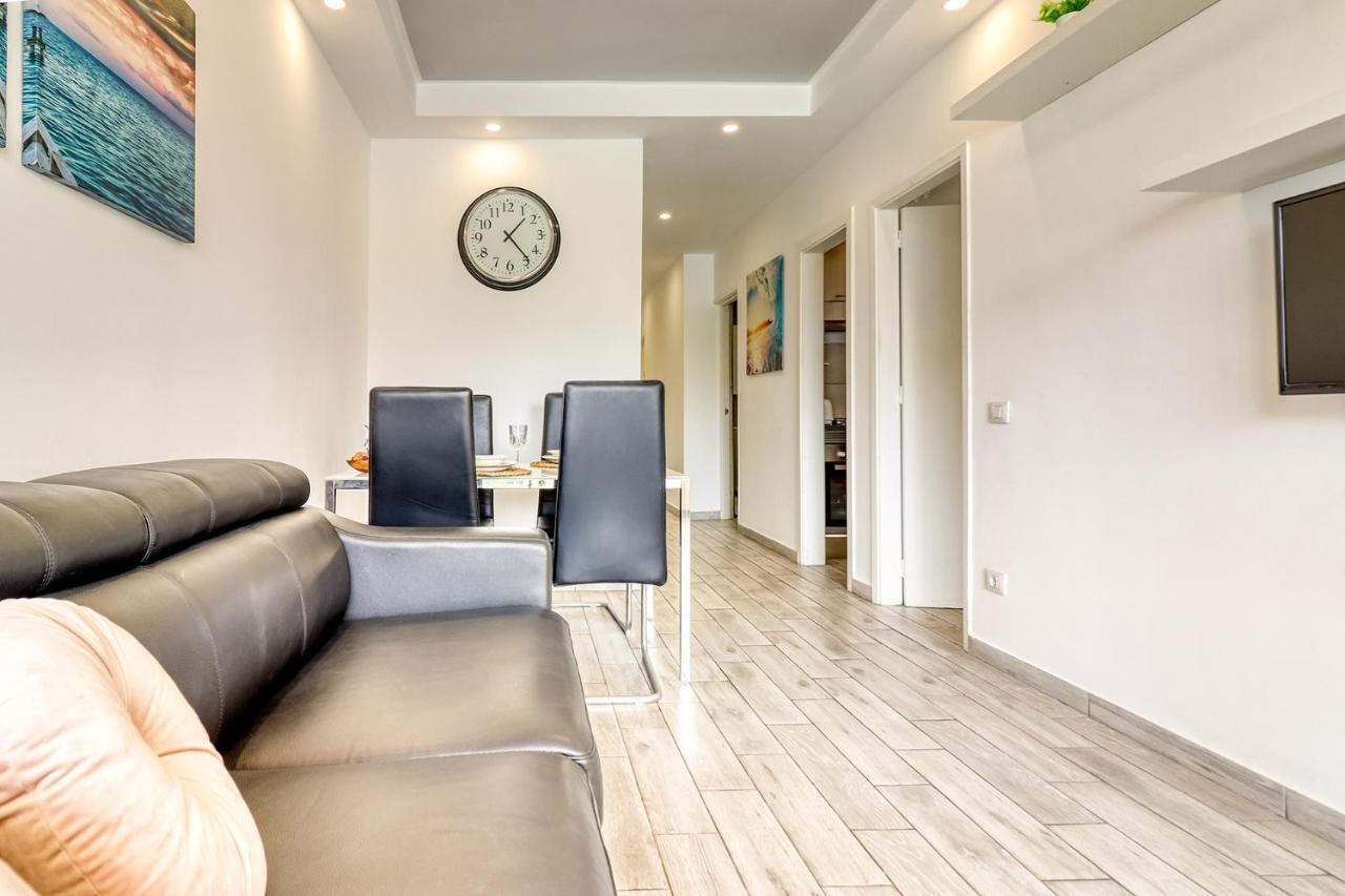 Modern Apartment With An Addictive Terrace View Los Cristianos  Esterno foto