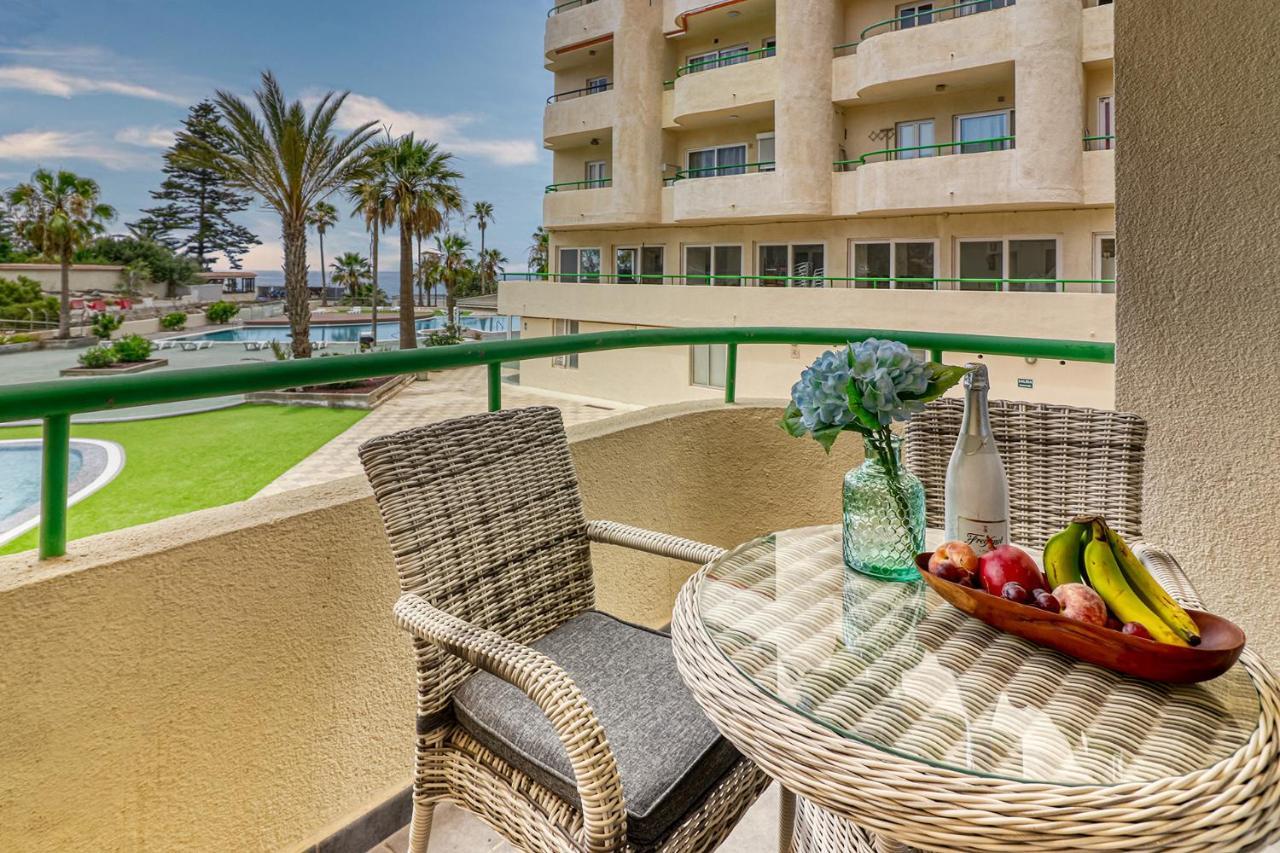 Modern Apartment With An Addictive Terrace View Los Cristianos  Esterno foto
