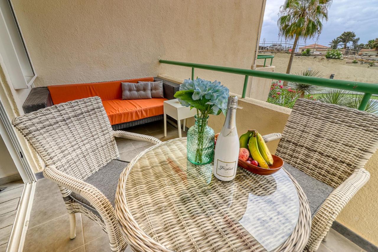 Modern Apartment With An Addictive Terrace View Los Cristianos  Esterno foto
